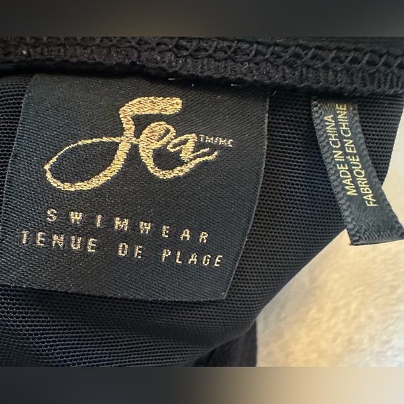 Sea Black Tankini top, 2XL - Picture 6 of 7